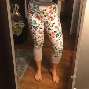Fabletics Flower Leggings!